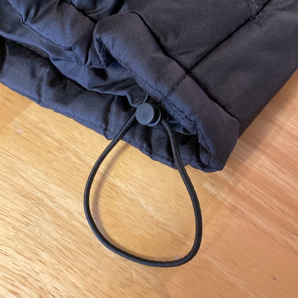 US POLO XL PUFFER HOODED ZIPPER JACKET, 24”W X 30”L DRAW STRING HEM. NEW W/ TAGS - Picture 5 of 9